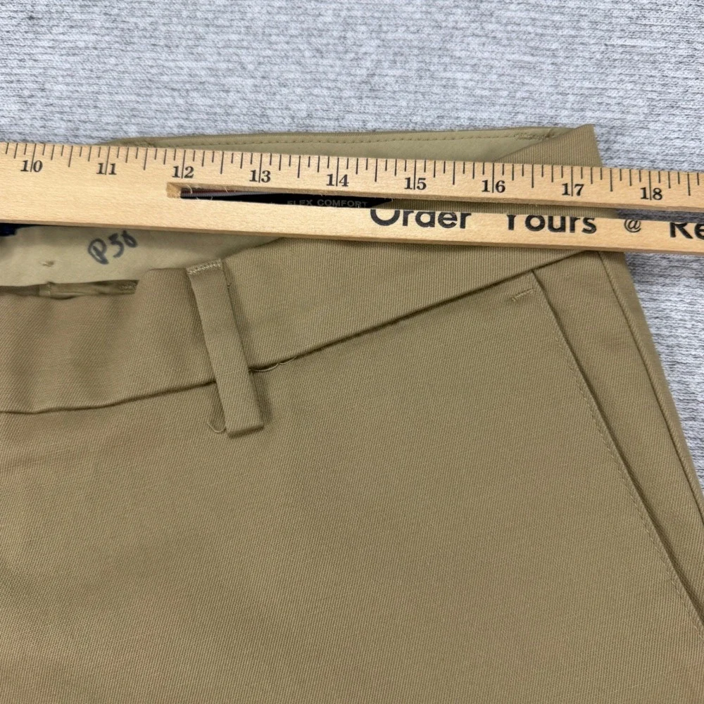 Dockers Signature Khaki Mens 36x30 Tan Straight Fit‎ Lux Cotton Stretch MSRP $62